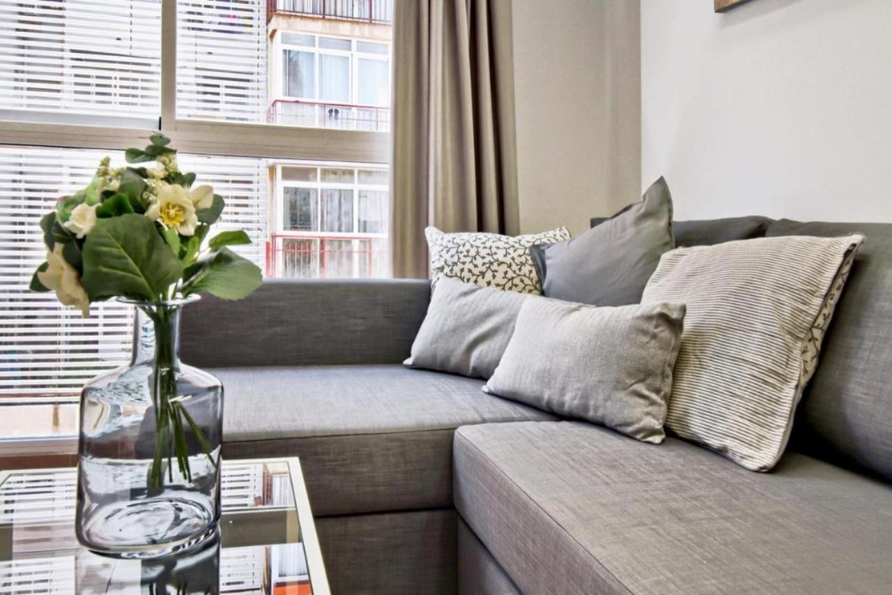 Apartamento Amplio Piso Con Terraza Málaga Exterior foto