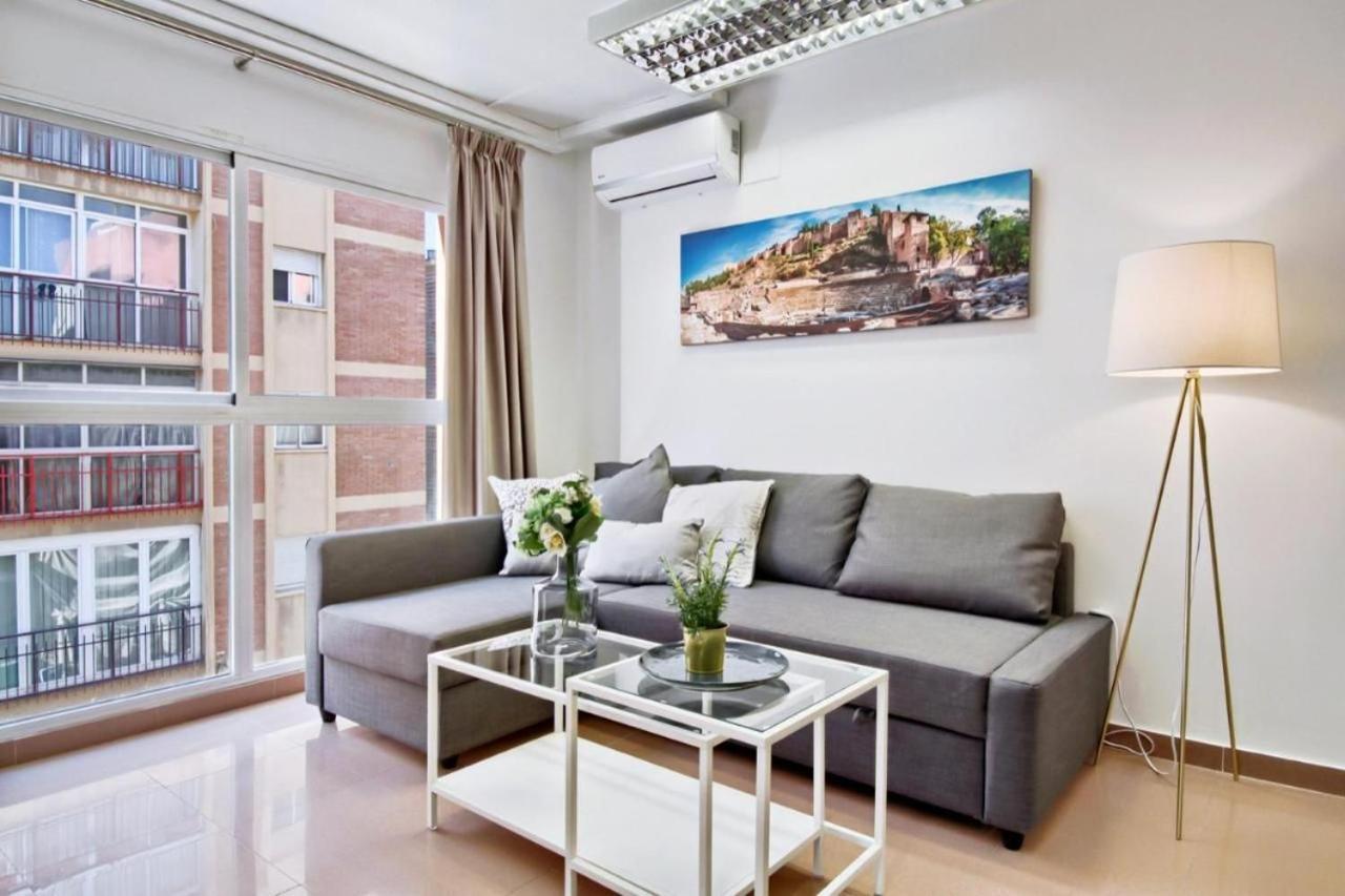 Apartamento Amplio Piso Con Terraza Málaga Exterior foto